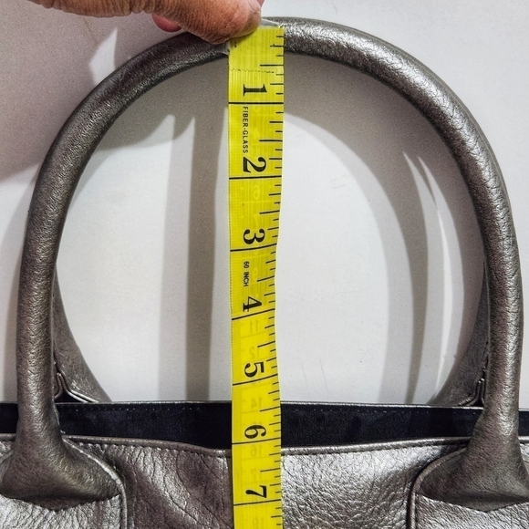 Lancome Large Silver Faux Leather Tote  Shoulder Bag - Picture 4 of 11